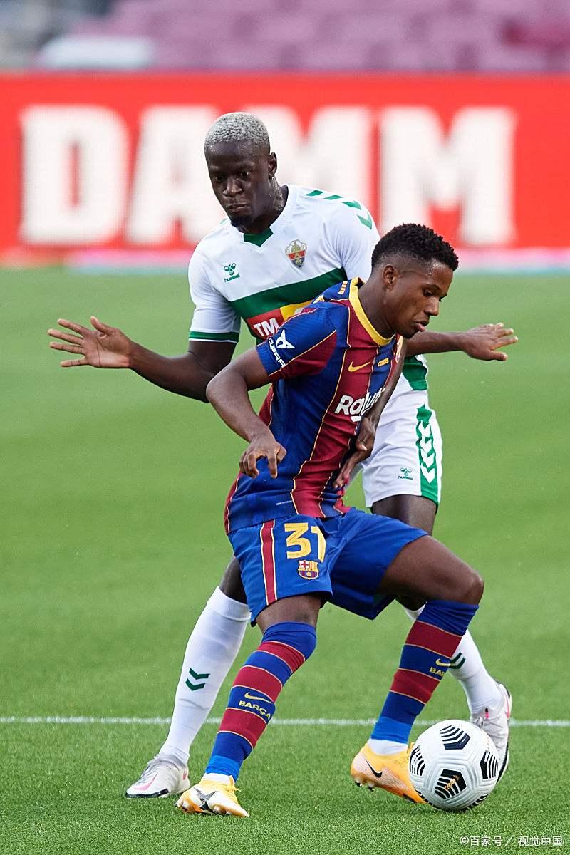 切尔西训练开放日，转会期状态回暖引欢呼，德甲在即，赛程密集仍需轮换的简单介绍-爱游戏中国